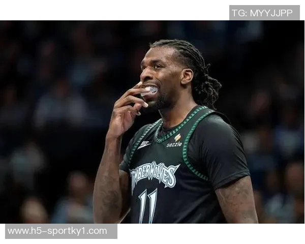 下半场狂飙20分纳兹里德高效29分4板3助2帽展现全能表现 下半场狂飙20分纳兹里德高效29分4板3助2帽展现全能表现